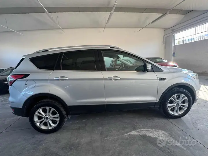 Ford Kuga 2017 photo 4