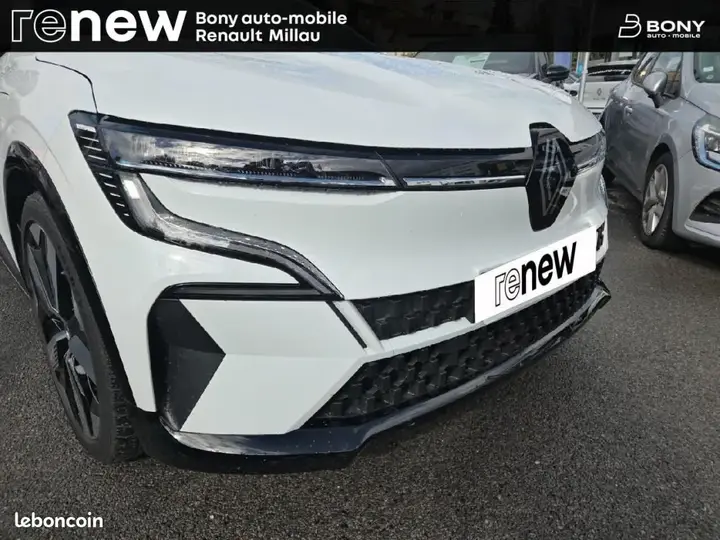 Renault Megane 2023 photo 4