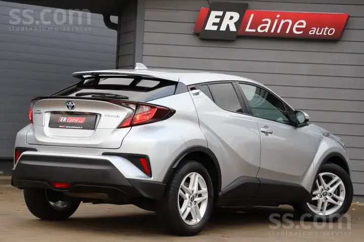Toyota C-Hr 2022 photo 3