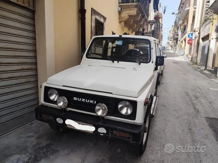 Suzuki Samurai 1994 photo 2