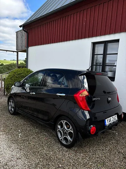 Kia Picanto 2016 photo 2