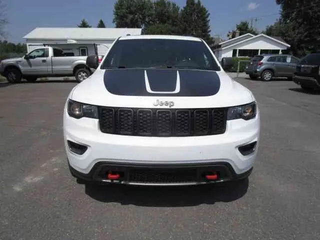 Jeep Grand Cherokee 2020 photo 2