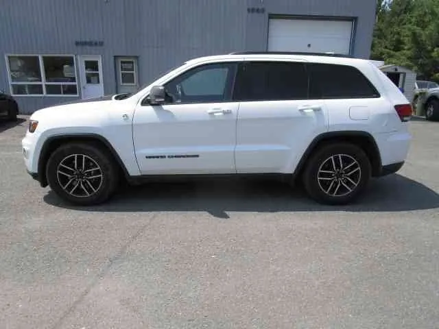Jeep Grand Cherokee 2020 photo 4