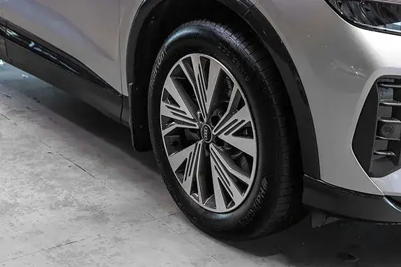 Audi Q4 E-Tron 2024 photo 3