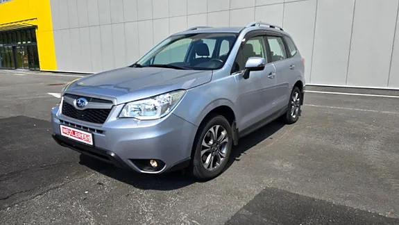 Subaru Forester 2015 photo 2