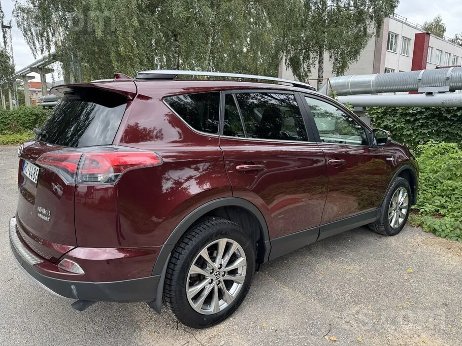 Toyota Rav4 2017 photo 5
