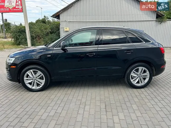 Audi Q3 2018 photo 4