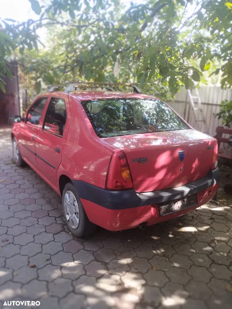 Dacia Logan 2006 photo 2