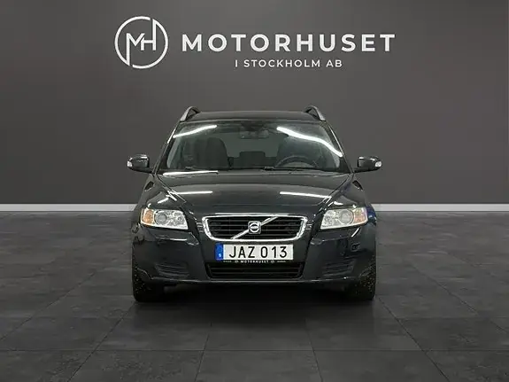 Volvo V50 2009 photo 2