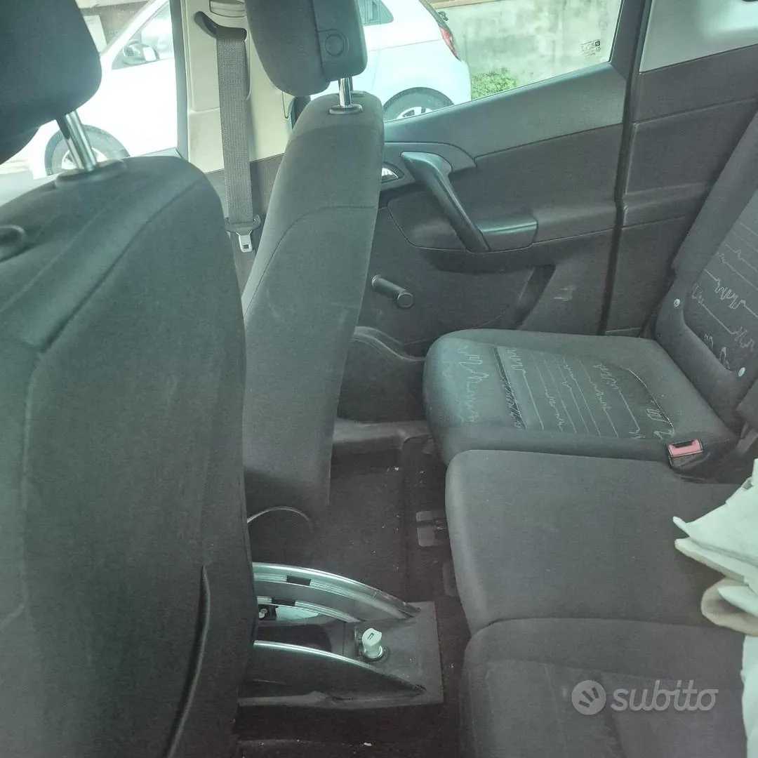 Opel Meriva 2011 photo 5