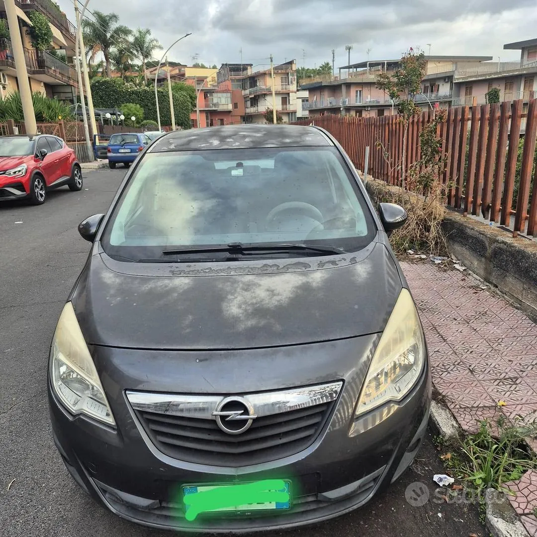 Opel Meriva 2011 photo 2