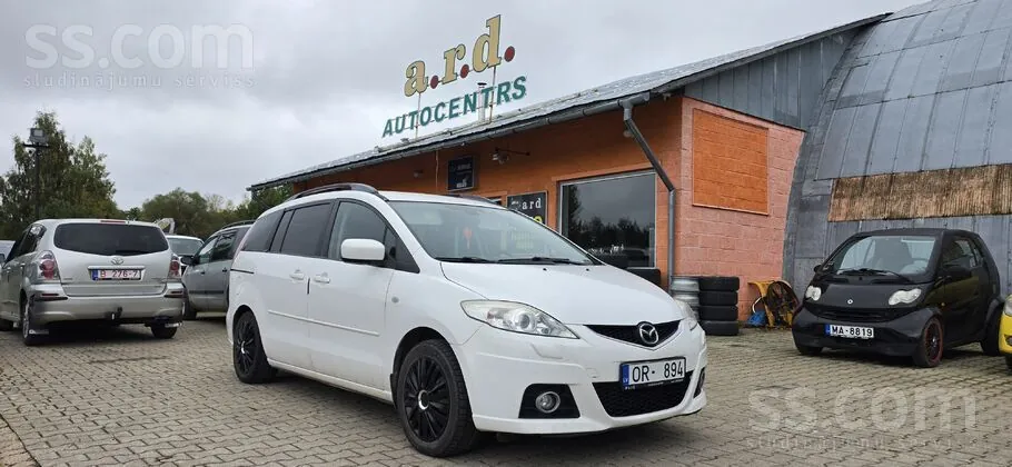 Mazda Mazda5