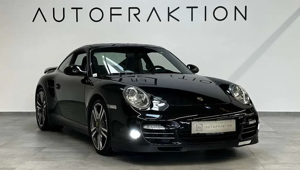 Porsche 911 2010 photo 3