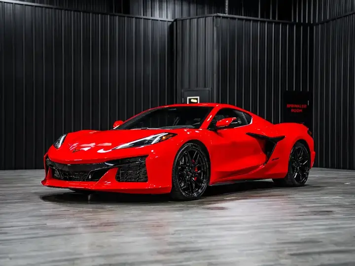 Chevrolet Corvette 2025 photo 4