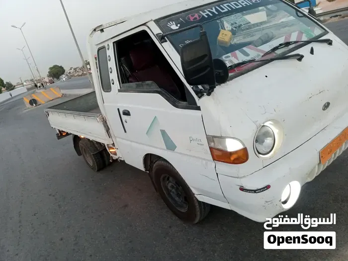 Hyundai Porter 2000 photo 4