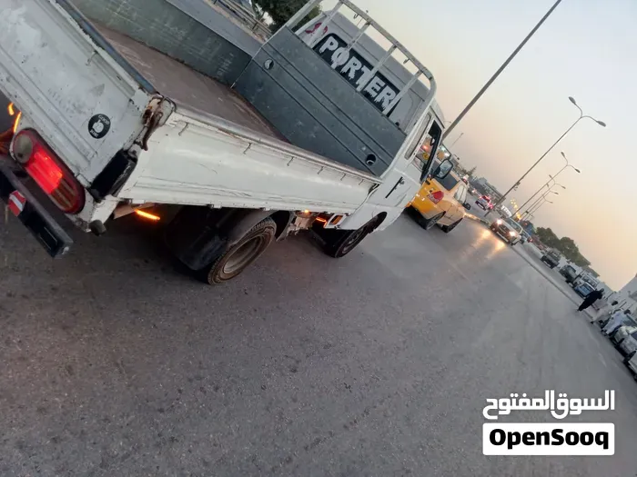 Hyundai Porter 2000 photo 2