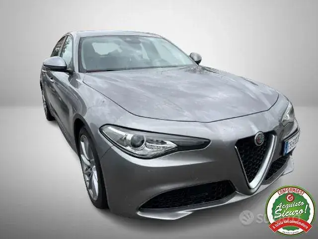 Alfa Romeo Giulia 2018 photo 4