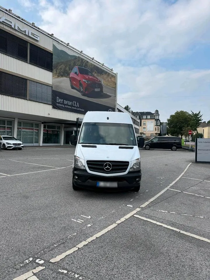 Mercedes-Benz Sprinter 313