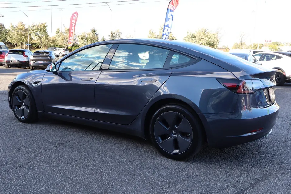 Tesla Model 3 2023 photo 5
