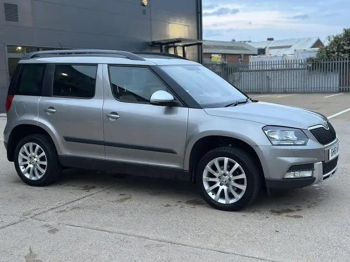 Skoda Yeti 2016 photo 5