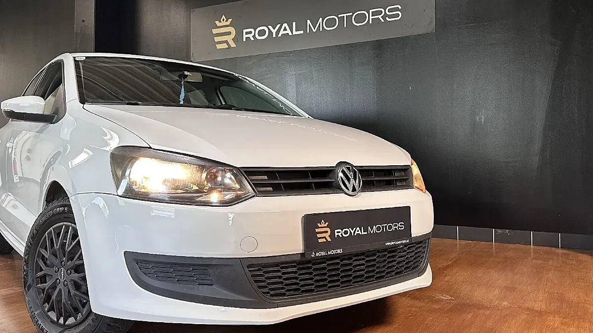Volkswagen Polo 2012 photo 3