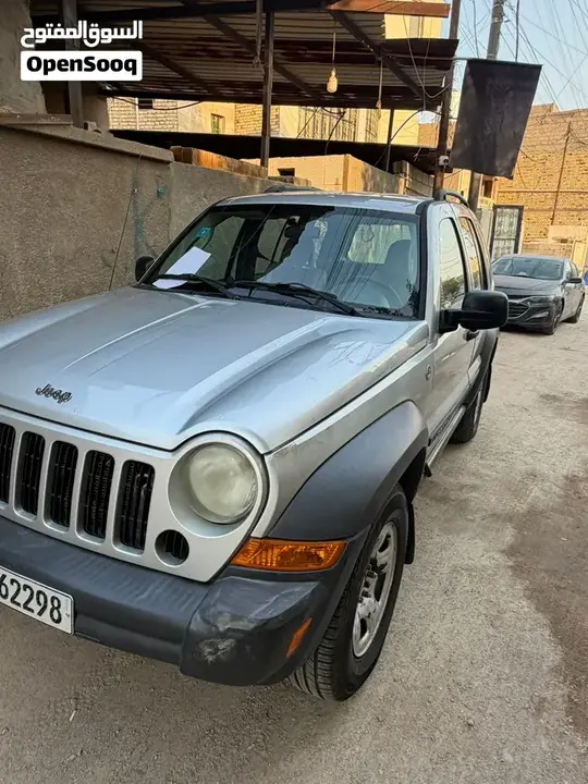 Jeep Liberty 2007 photo 2