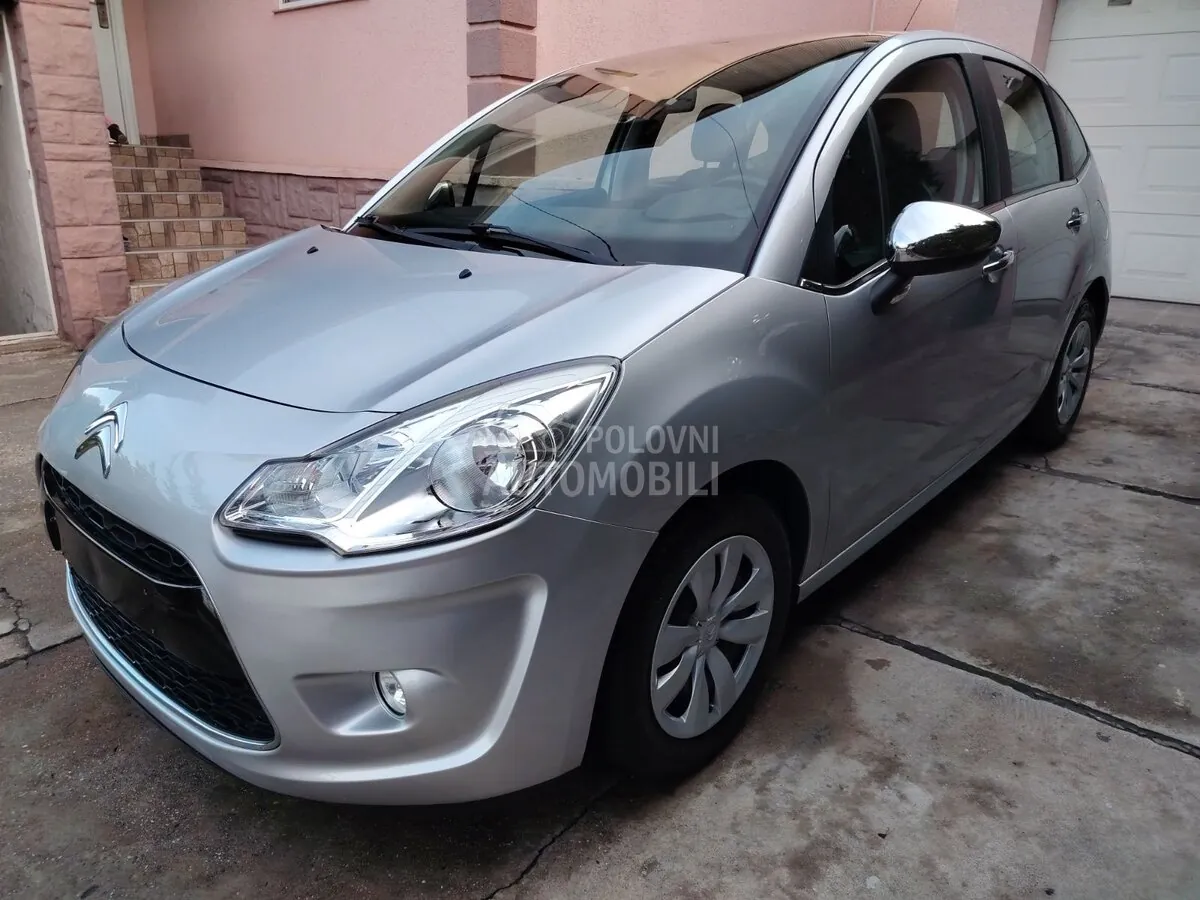 Citroen C3 2012 photo 4