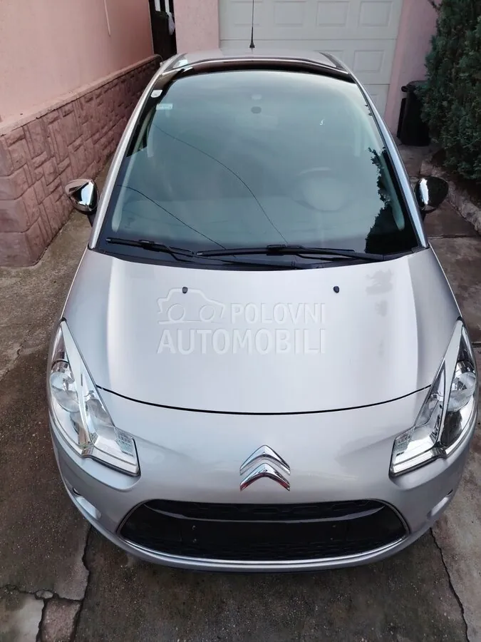 Citroen C3 2012 photo 3