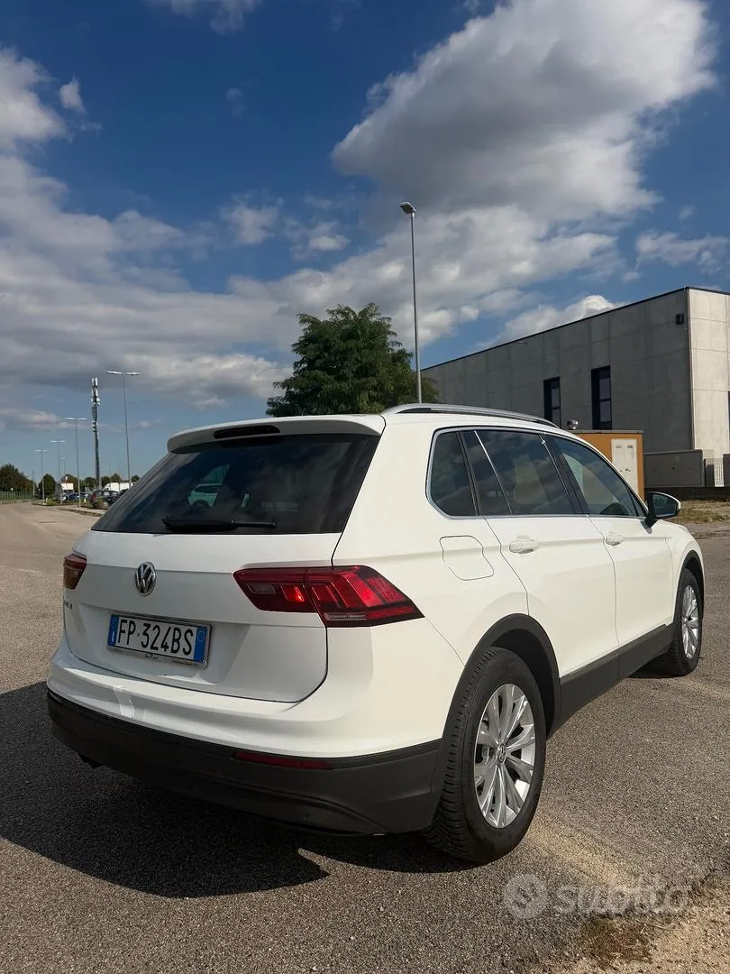 Volkswagen Tiguan 2018 photo 4