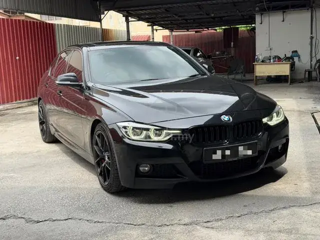 BMW 330E