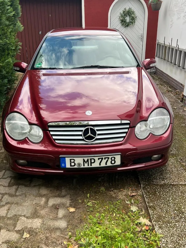 Mercedes-Benz C180 Coupe