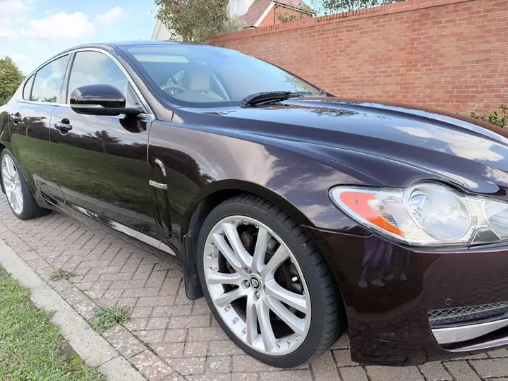 Jaguar Xf