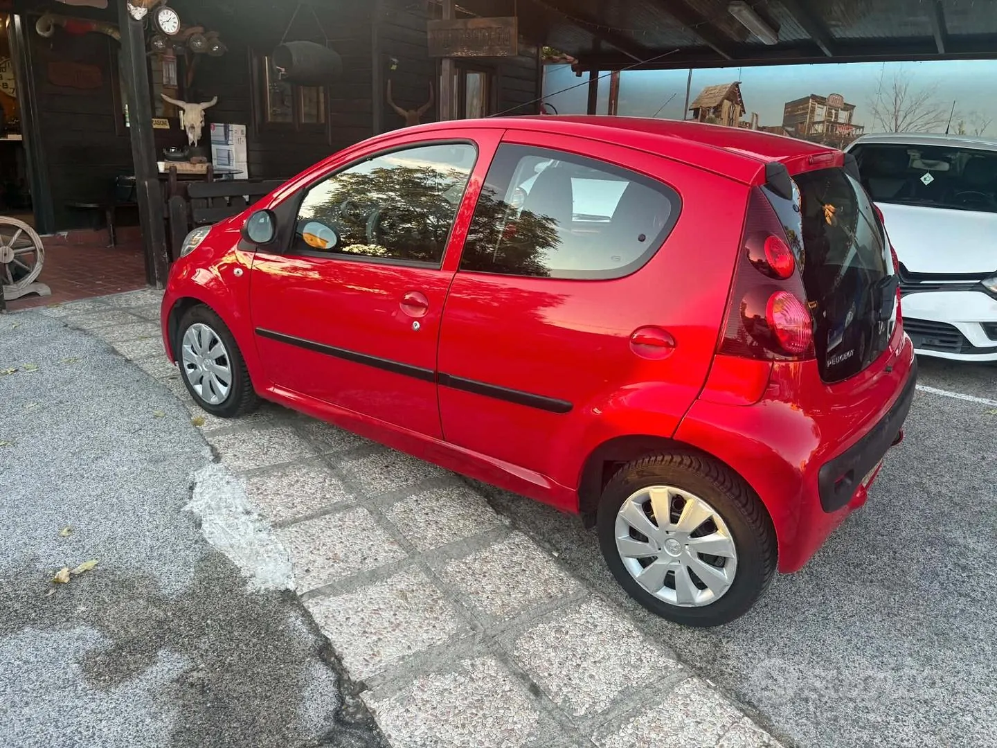 Peugeot 107 2013 photo 4