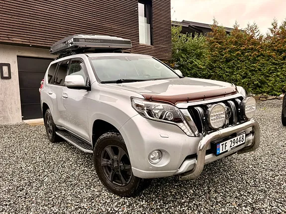 Toyota Land Cruiser 2015 photo 3