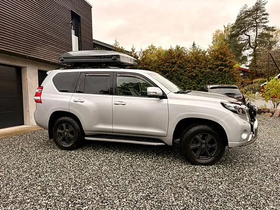 Toyota Land Cruiser 2015 photo 4