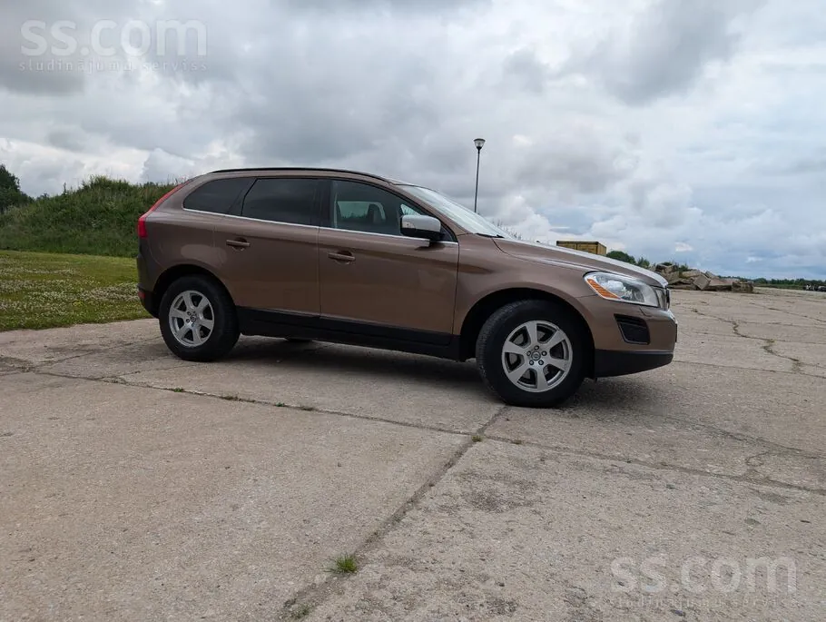 Volvo Xc60 2010 photo 2
