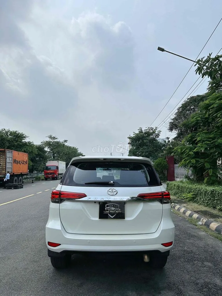 Toyota Fortuner 2017 photo 4