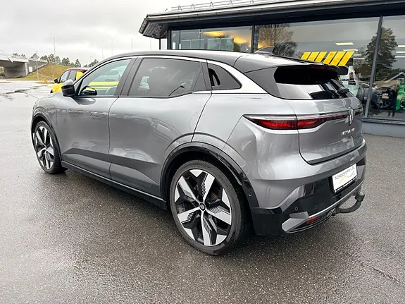 Renault Megane E-Tech 2022 photo 3