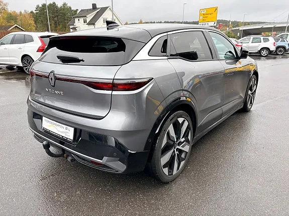 Renault Megane E-Tech 2022 photo 5