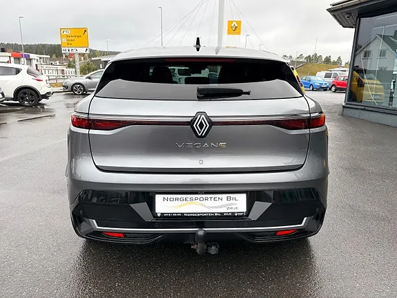 Renault Megane E-Tech 2022 photo 4
