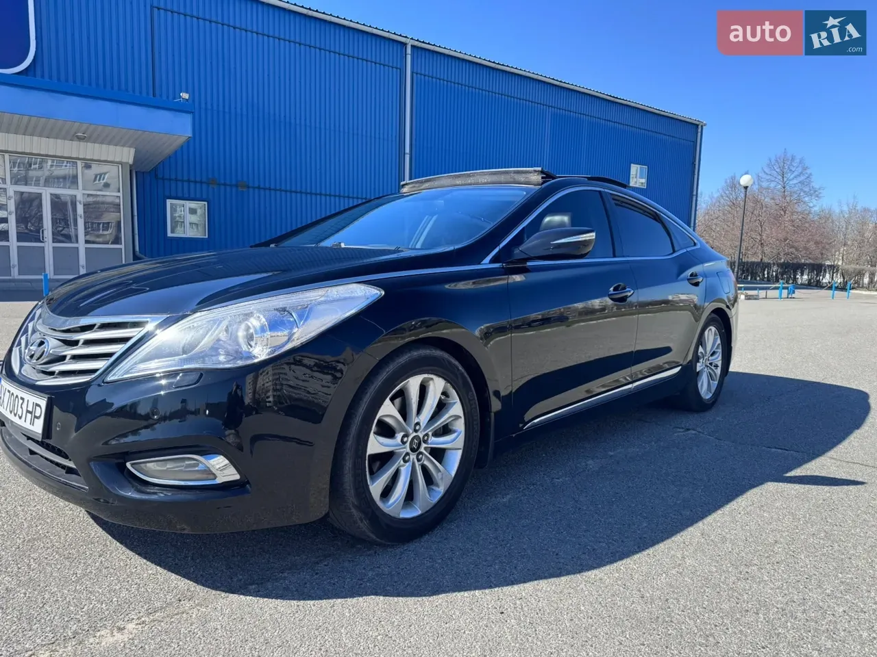 Hyundai Azera 2012 photo 2