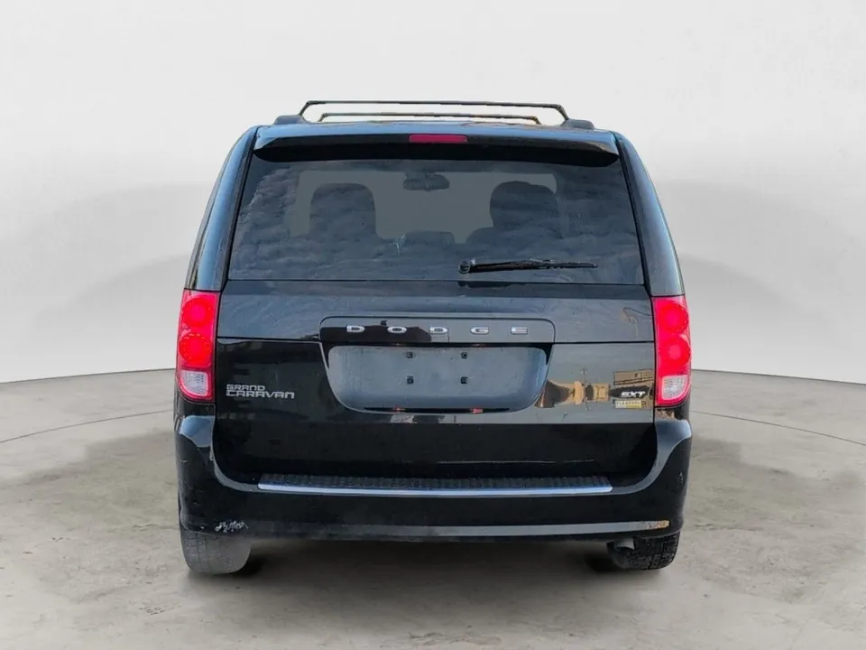 Dodge Grand Caravan 2016 photo 5