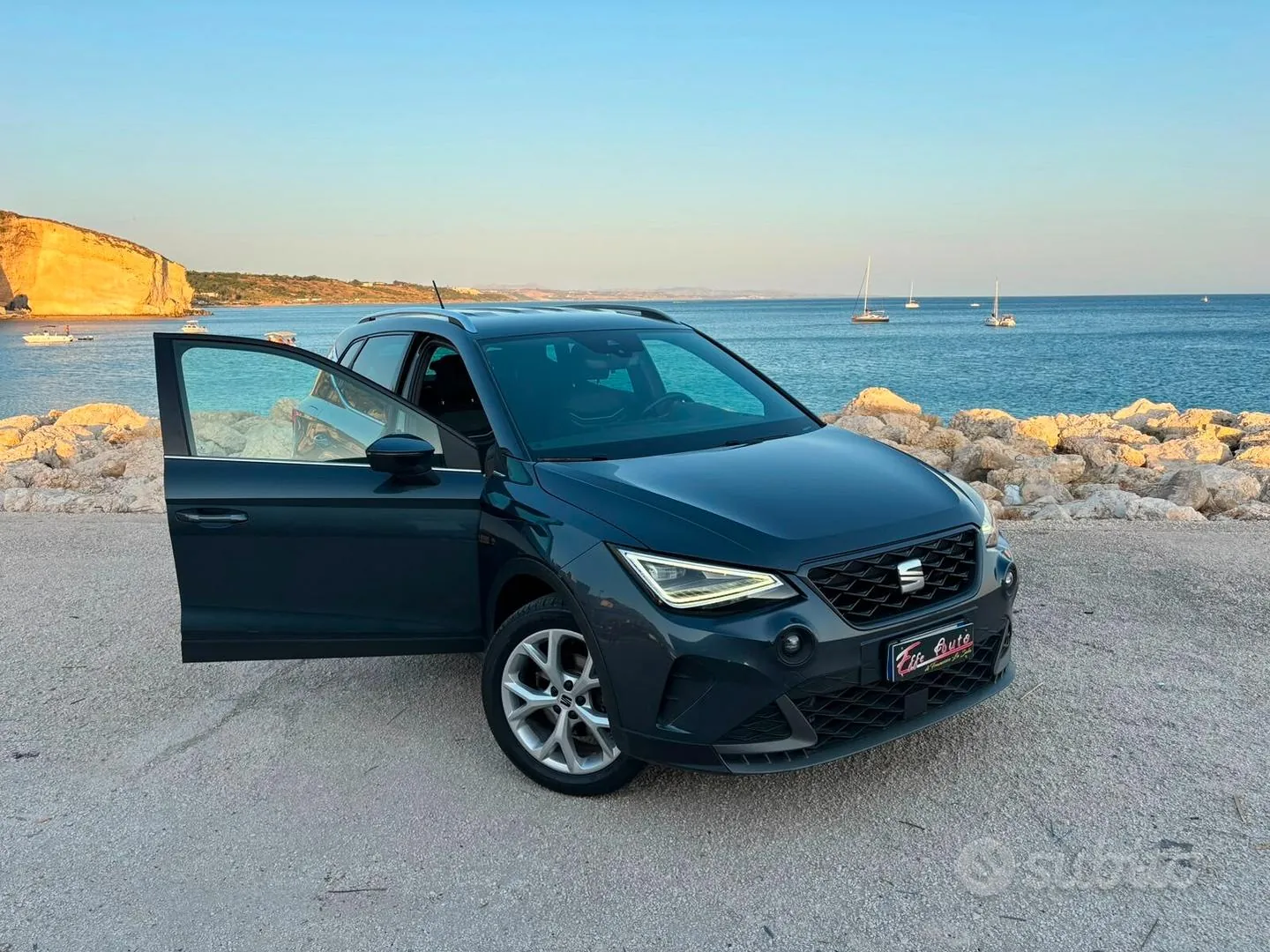 Seat Arona 2023 photo 3