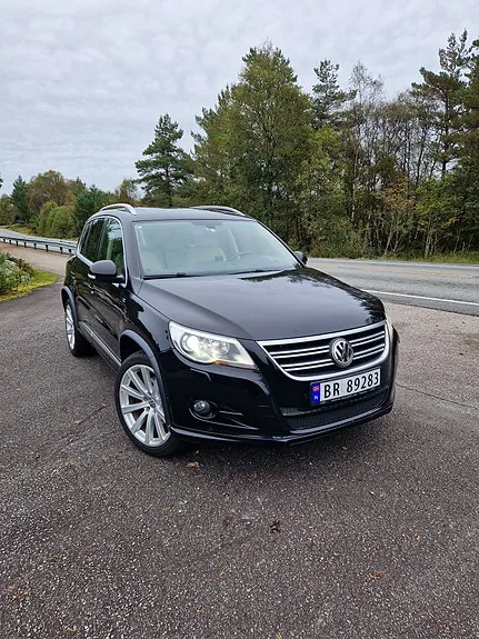 Volkswagen Tiguan 2010 photo 2