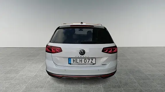 Volkswagen Passat Alltrack 2022 photo 4