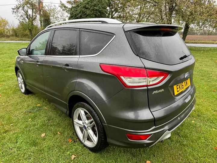 Ford Kuga 2016 photo 3