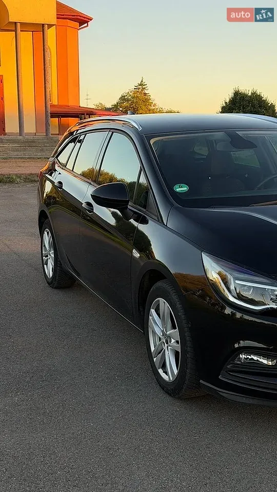 Opel Astra 2017 photo 5