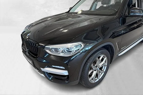 BMW X3 2018 photo 2