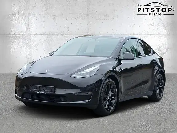 Tesla Model Y 2023 photo 2