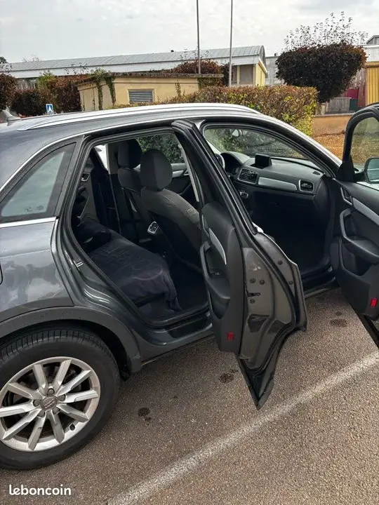 Audi Q3 2014 photo 3